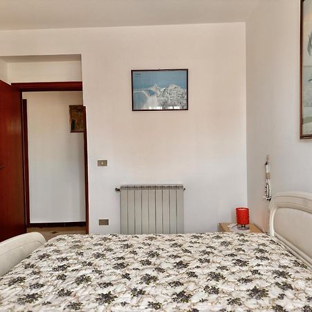 Holidaycasa Leone - Con Posto Auto A 200Mt Dal Mare Sperlonga Zewnętrze zdjęcie