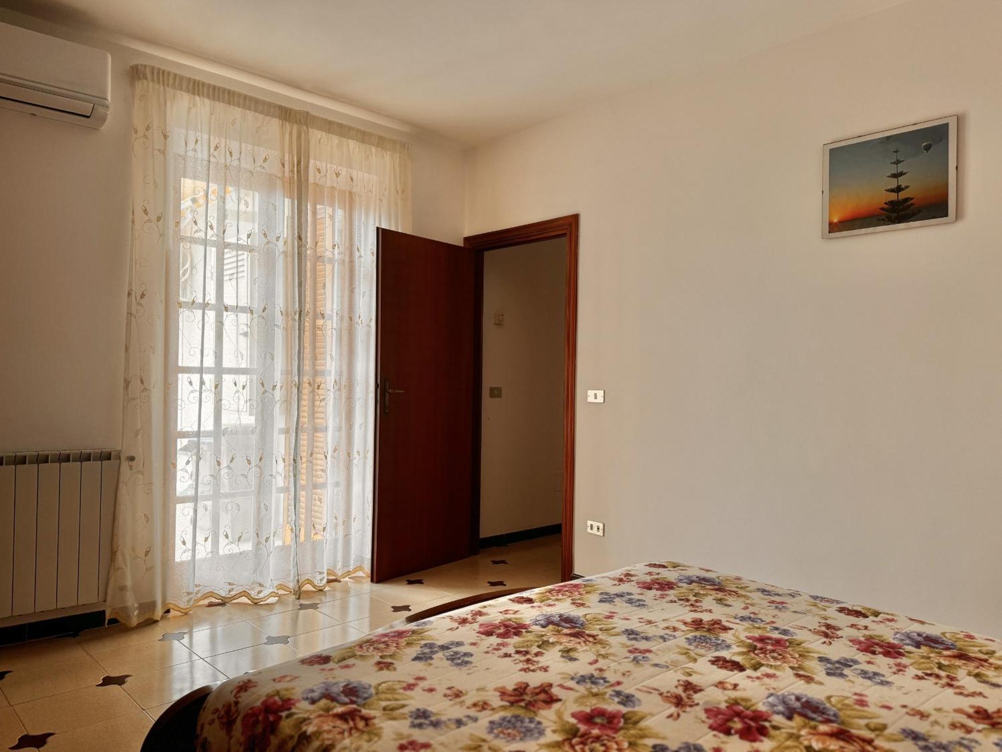 Holidaycasa Leone - Con Posto Auto A 200Mt Dal Mare Sperlonga Zewnętrze zdjęcie