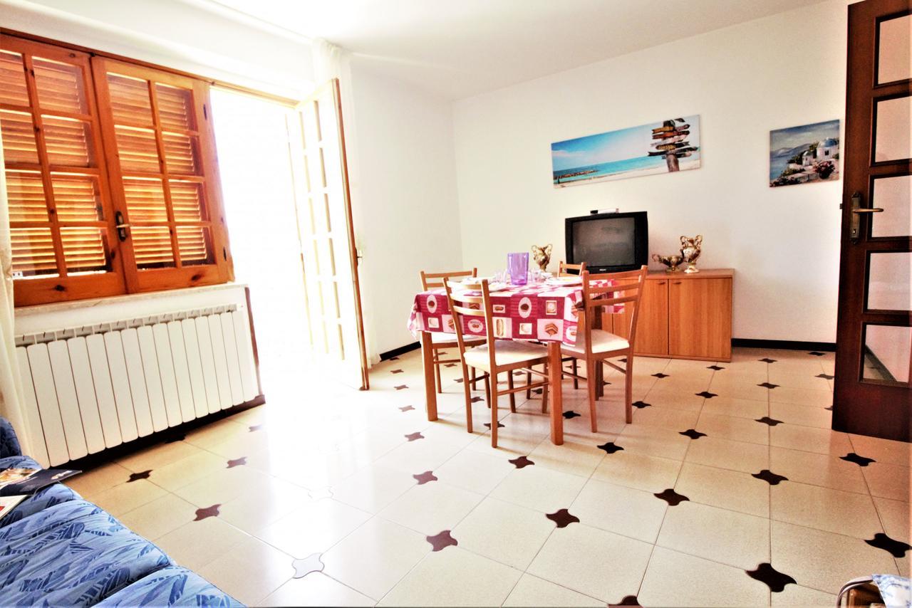 Holidaycasa Leone - Con Posto Auto A 200Mt Dal Mare Sperlonga Zewnętrze zdjęcie